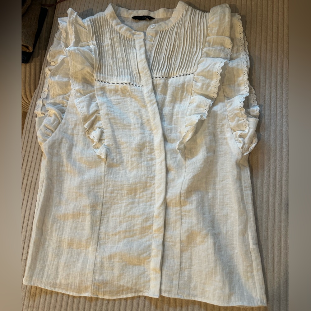 Zara White Ruffled Blouse